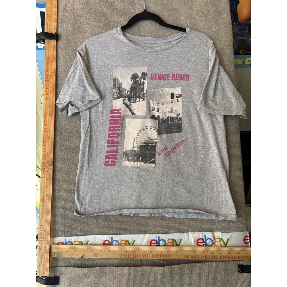 Queen Bees Venice Beach California Women's Size Medium T-shirt